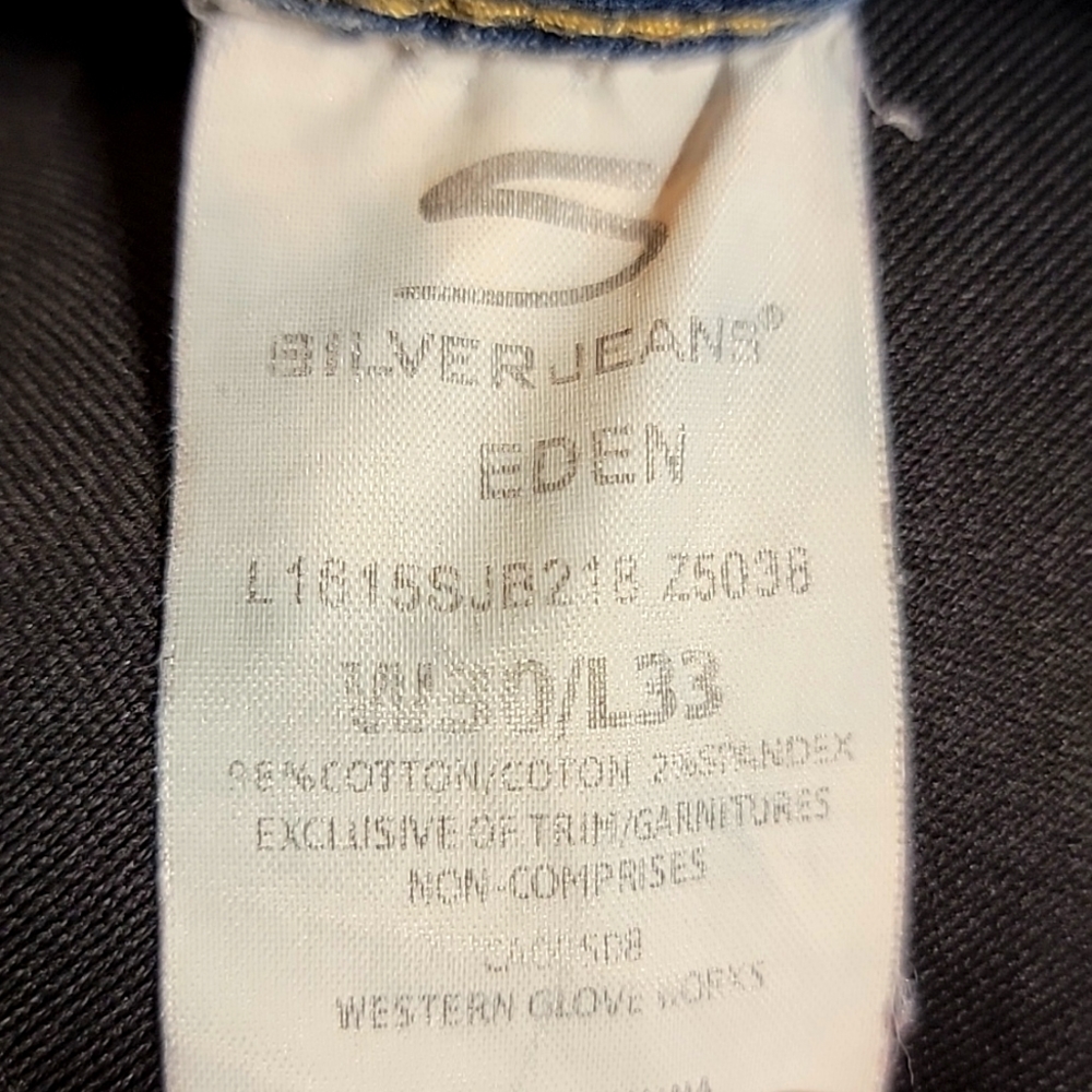 Silver Jeans - Picture 3 of 5